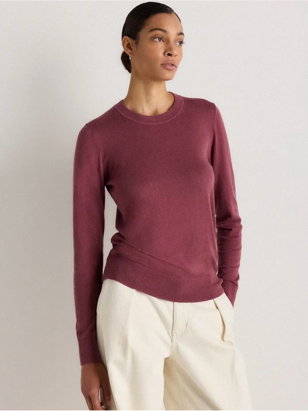 Quince lightweight cotton crew cashmere sweater, crushed berry pink, Size Large